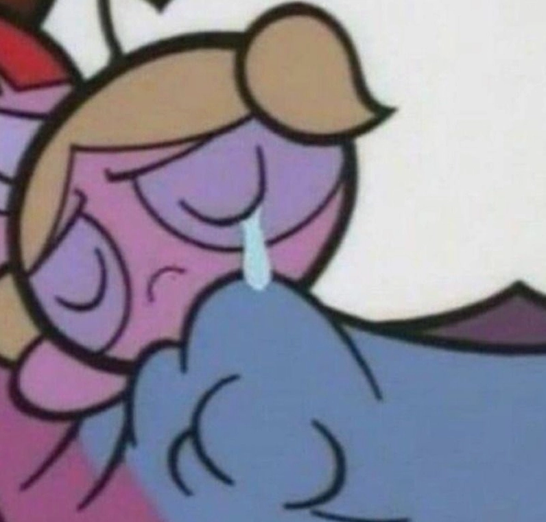 ảnh meme Bật mode cô gái biểu cảm bất lực trước màn hình