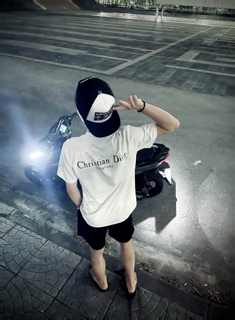 Ảnh meme Boy phố cá tính phố đêm ngầu