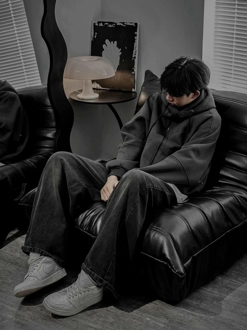 Ảnh meme Boy phố gương mặt lạnh lùng đẹp