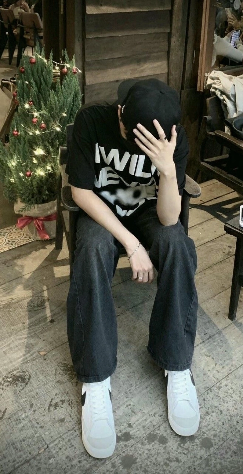 Ảnh meme Boy phố sinh hoạt ngoài trời