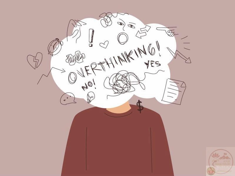 Ảnh meme Overthinking giải thích hội chứng suy nghĩ quá đà